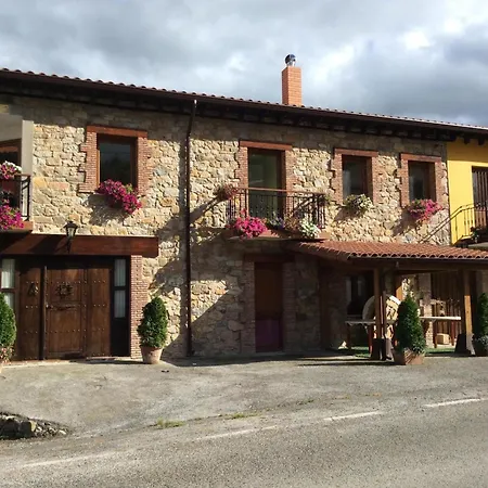 La Tienda De Abajo Veguilla